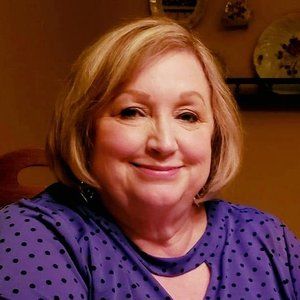 Meet your Posher, Pamela